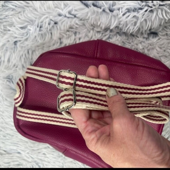 Thirty-one Backpack Purse - Picture 3 of 7